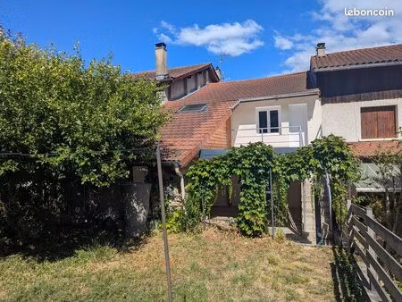maison 120 m² (3 ch. + bur.) — terrasse 44m² pergola bioclim. jardin & garage 84m²