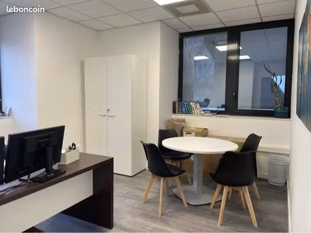 location de bureaux quartier technopole