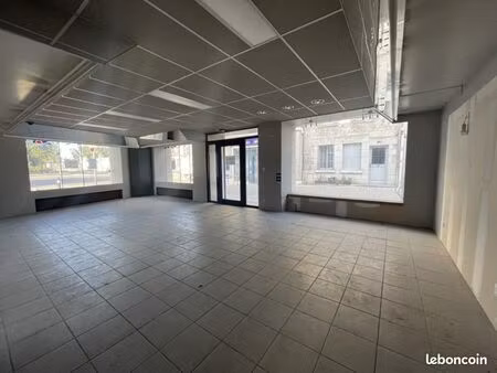local commercial 70 m²