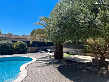 bail meublé mobilité pour 9 mois max - maison avec piscine / jardin / pkg / 3 chambres - e
