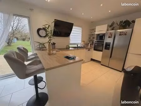 maison 6 pièces 135m2