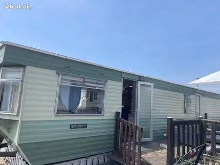 vend mobilhome dans un camping 4 étoiles