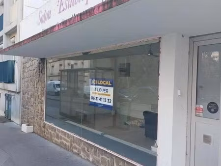 bureaux 75 m²