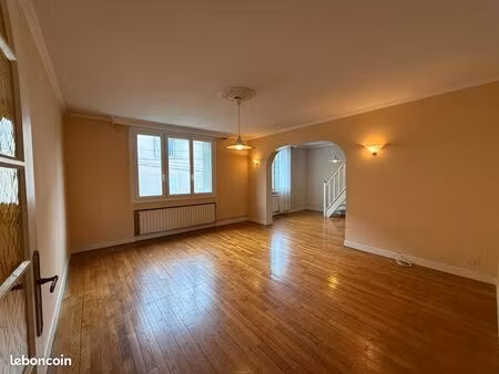 appartement 4 pièces 95 m²