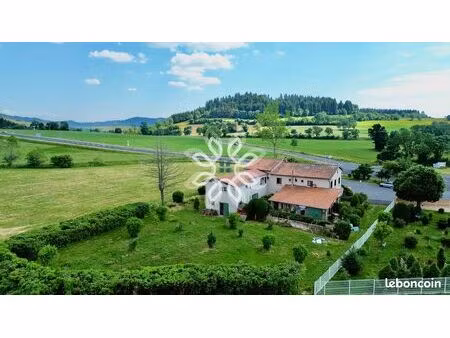 maison 12 pièces 499 m²
