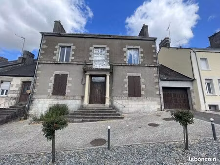 maison 8 pièces 210 m²