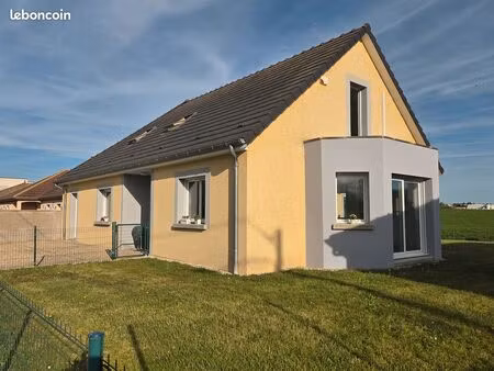 maison 6 pieces 225 m2 avec piscine intérieure
