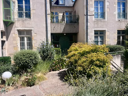 nevers centre?t2 lumineux avec ascenseur