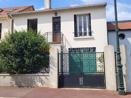 maison 5p avec beau jardin  à renover ou à agrandir