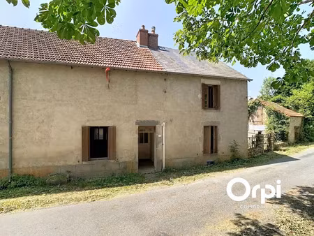 vente maison 3 pièces 77.92 m² à roche-d'agoux (63330)  46 000 €