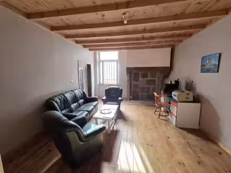 appartement t4 en plein coeur d'oloron