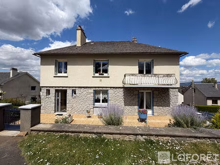 appartement saint flour 4 pièce(s) 81 m2