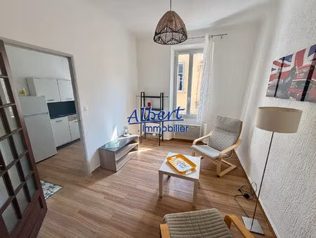 studio ollioules - 1 pièce(s) - 30.4 m2