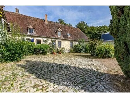 maison à l'esprit cottage dans un environnement très préservé
