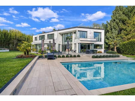 maison garches 9 pièce(s) 383 m2