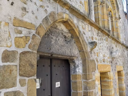 demeure d'exception du xiième siècle