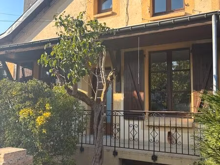 vends maison avec jardin