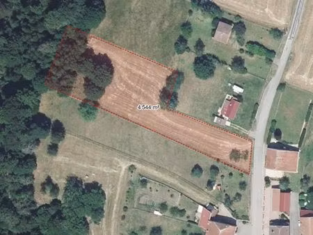 terrain constructible 1800 m2