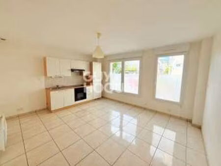 location appartement 2 pièces à brest (29200) : à louer 2 pièces / 35m² brest