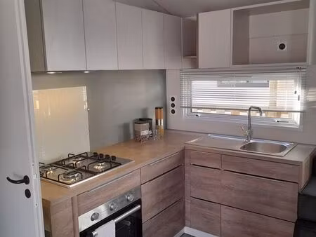 40m²