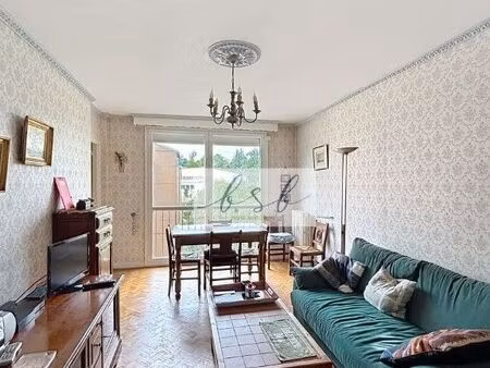 appartement 4 pièces 69 m²