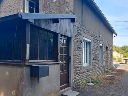 maison 5 pièces 103 m2-dependances 150 m2  terrain 10700 m2
