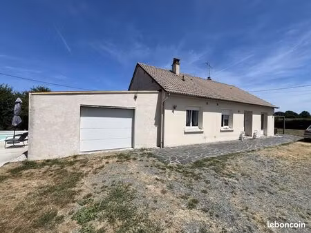 pavillon 111 m² évron