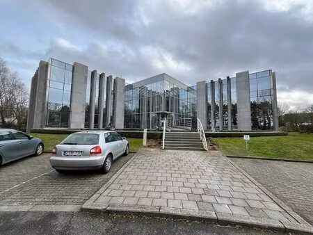 nice offices for rent