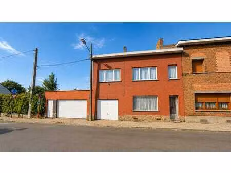 maison 3 façades 3 ch. 1 bureau proche du centre d'ath