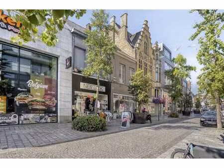propriété commerciale d'environ 90 m² dans l'ooststraat à ro