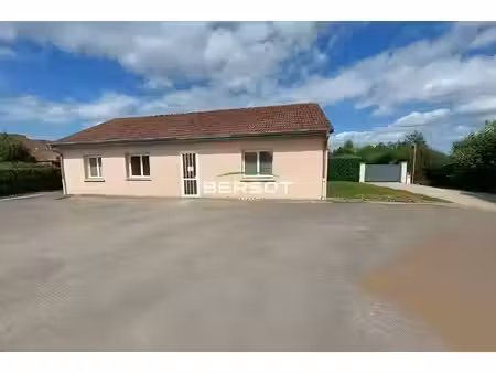 maison de plain-pied à vendre