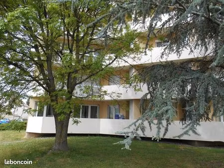 appartement 3 pièces 75 m²