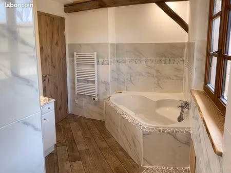appartement t3 / terrasse / borne ve