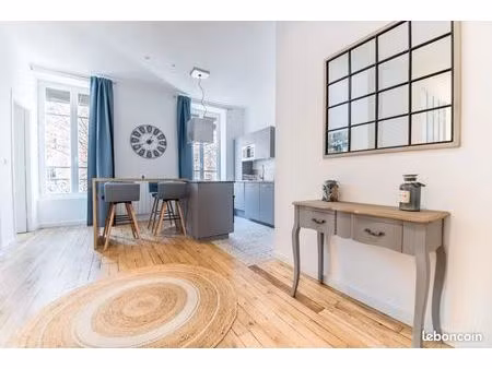 t2 meublé – 34 m²