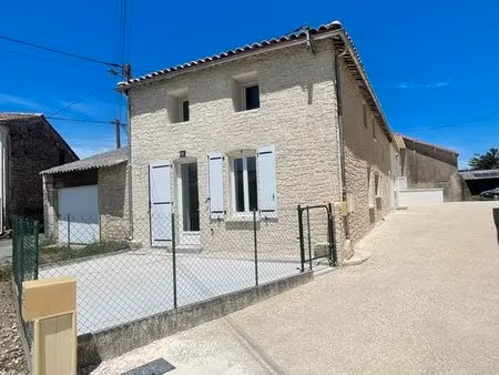 maison avec trois chambres de 105 m2