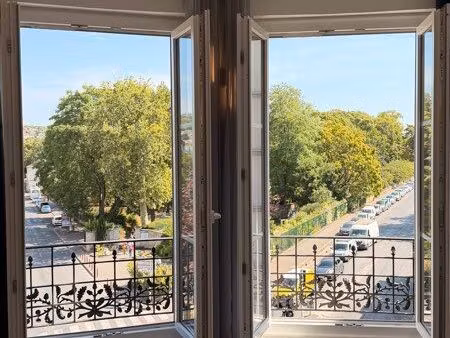 ? t3 meublé 63 m² entièrement rénové – paris (châtelet) en 15 min