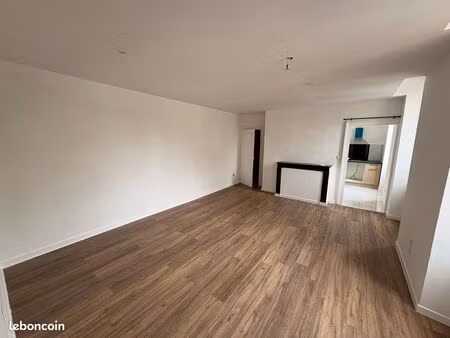 studio de 34m2 refait à neuf