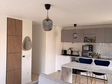 t3 récent parking et balcon - colocation