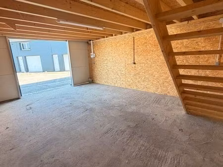 local de 32 m² en rdc à denguin