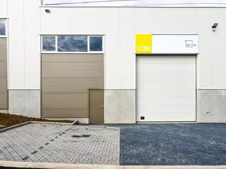 surface industrielle à louer à allée poulain 21 nivelles (vbe50850)