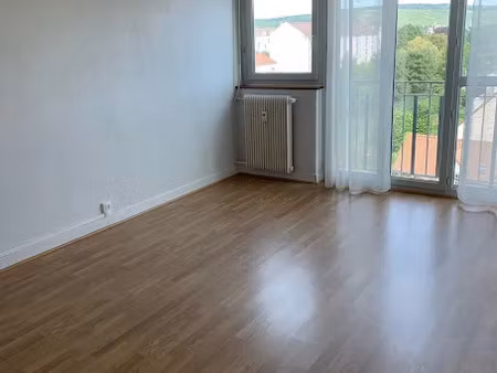 location appartement 1 pièce 26 m² à chateau-thierry (02400)  480 €