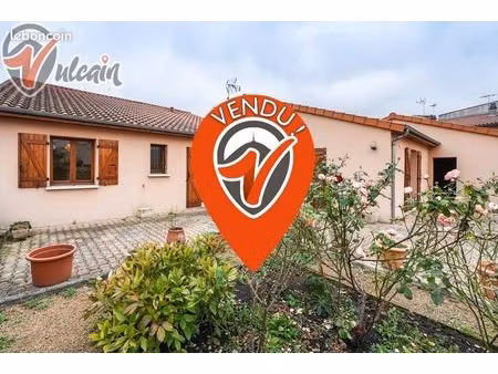 maison 4 pièces 110 m²
