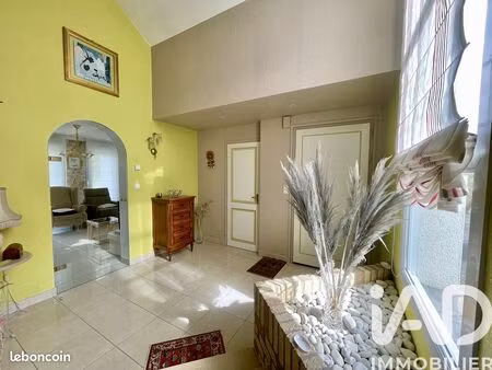 propriété 7 pièces 128 m²