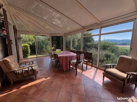 villa 7 pièces 191 m²