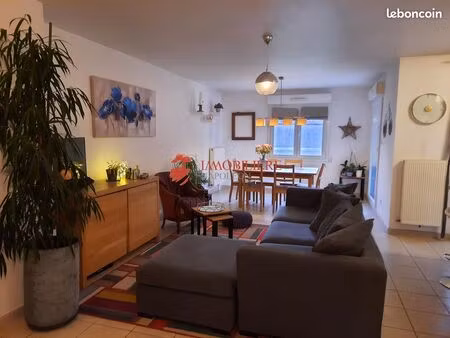 appartement 3 pièces 72 m²