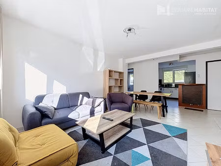 appartement 3 pièces 67 m2 brest 29200 secteur boulevard montaigne - rénové et meublé