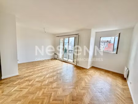 appartement quartier ecole vétérinaire 3p 55 m2: balcon et parking