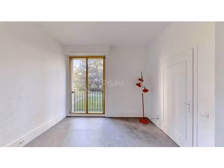 neuilly-sur-seine/ un studio de 13 m2