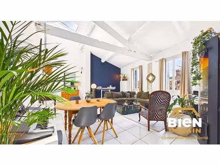 appartement triplex au coeur de l'écusson nîmois