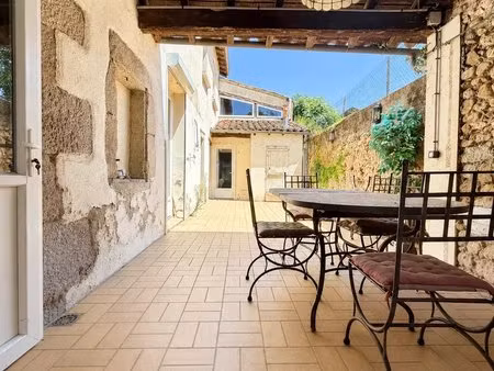 maison en pierre rénovée